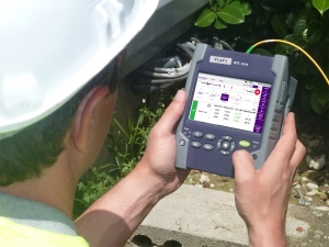 OTDR testing equipment