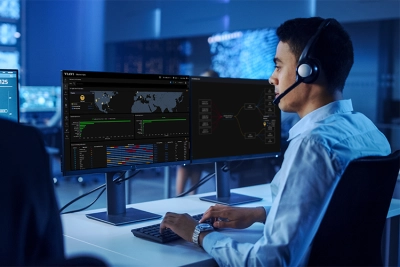 Comprehensive Service Visibility Through Advanced Analytics Comprehensive Service Visibility Through Advanced Analytics